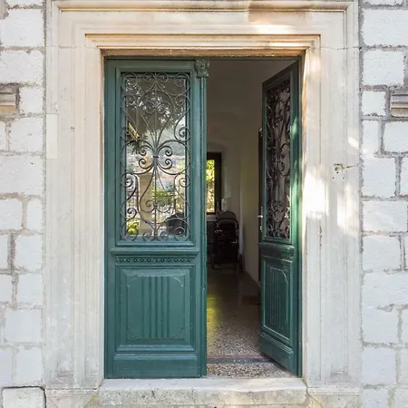 Franco Apartament *